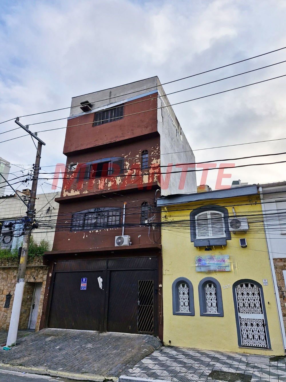 Sobrado de 432m² com 6 quartos em Jardim Japão