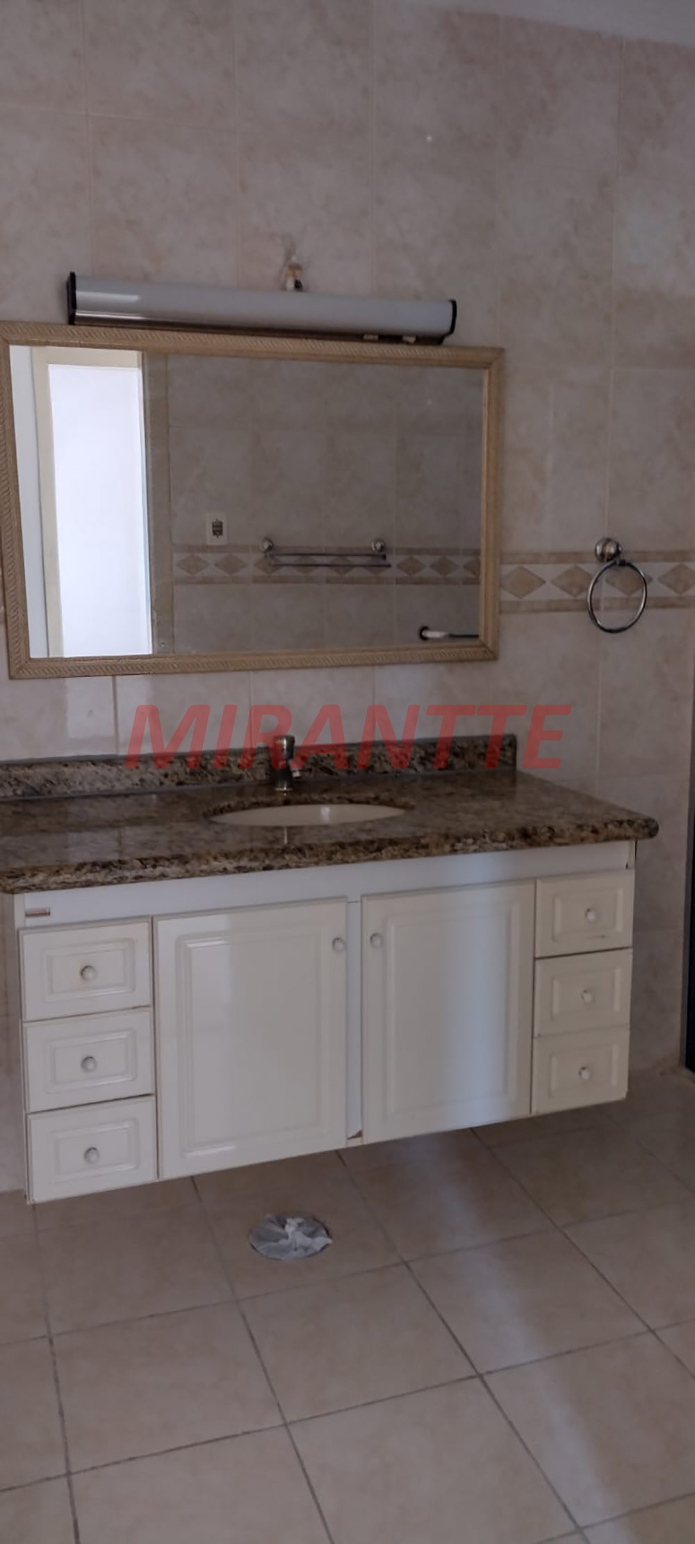 Apartamento com 2 quartos em Santana