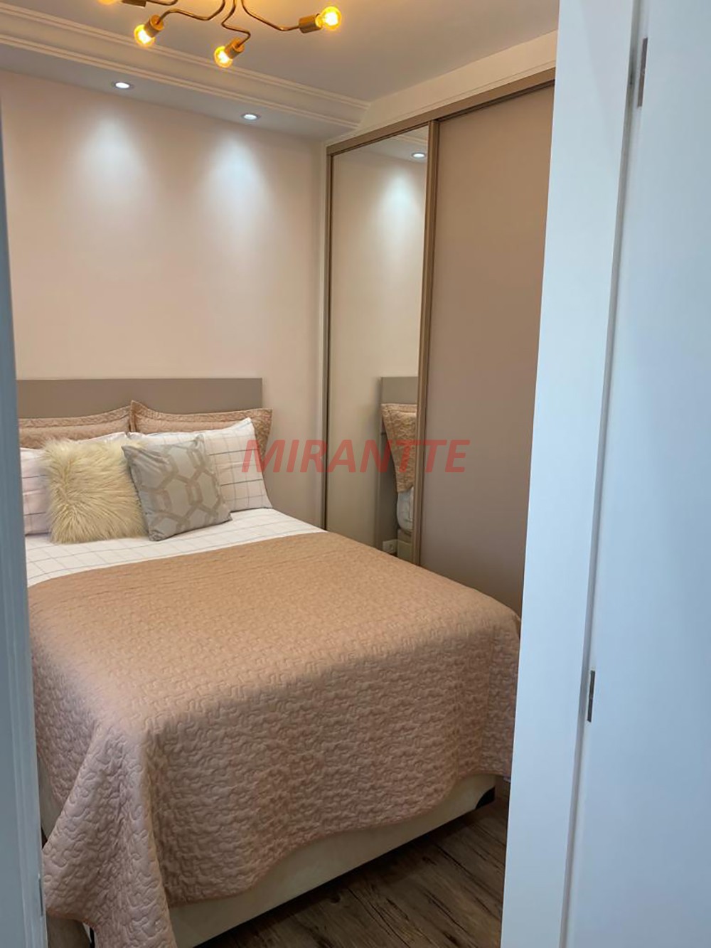 Apartamento de 121m² com 4 quartos em Vila Pauliceia