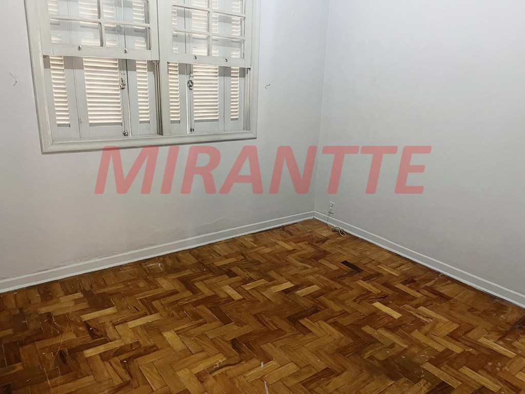 Casa terrea de 241m² com 2 quartos em Vila Isolina Mazzei