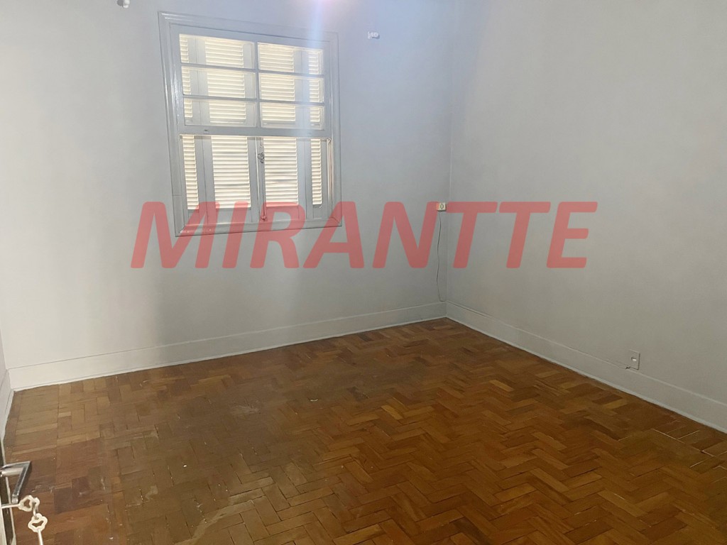 Casa terrea de 241m² com 2 quartos em Vila Isolina Mazzei