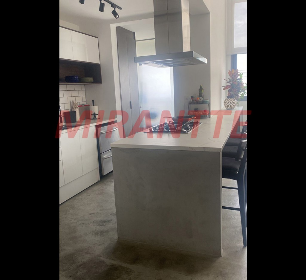 Apartamento de 93m² com 2 quartos em Vila Clementino