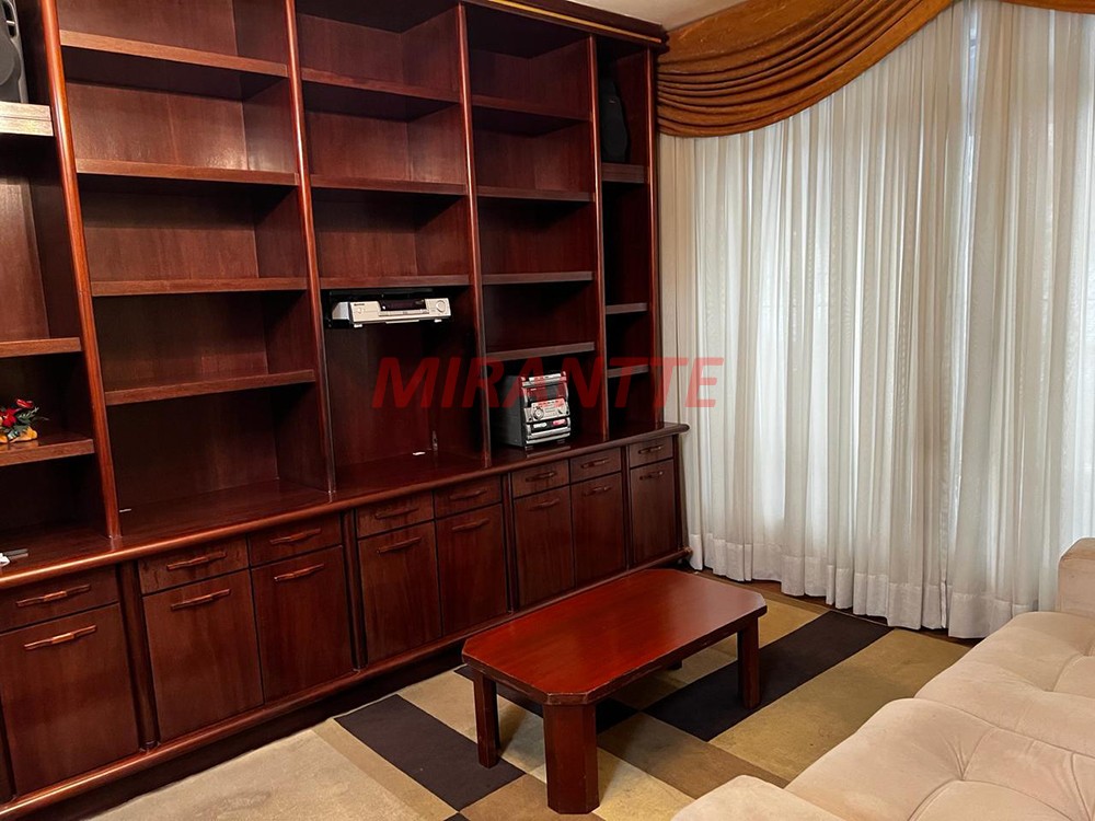 Sobrado de 169m² com 3 quartos em Vila Nova Mazzei