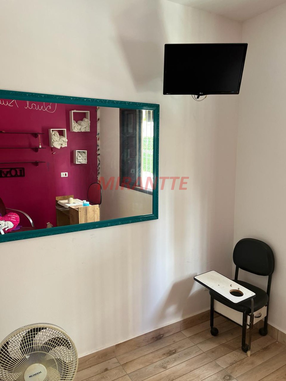 Comercial com 2 quartos em Santana