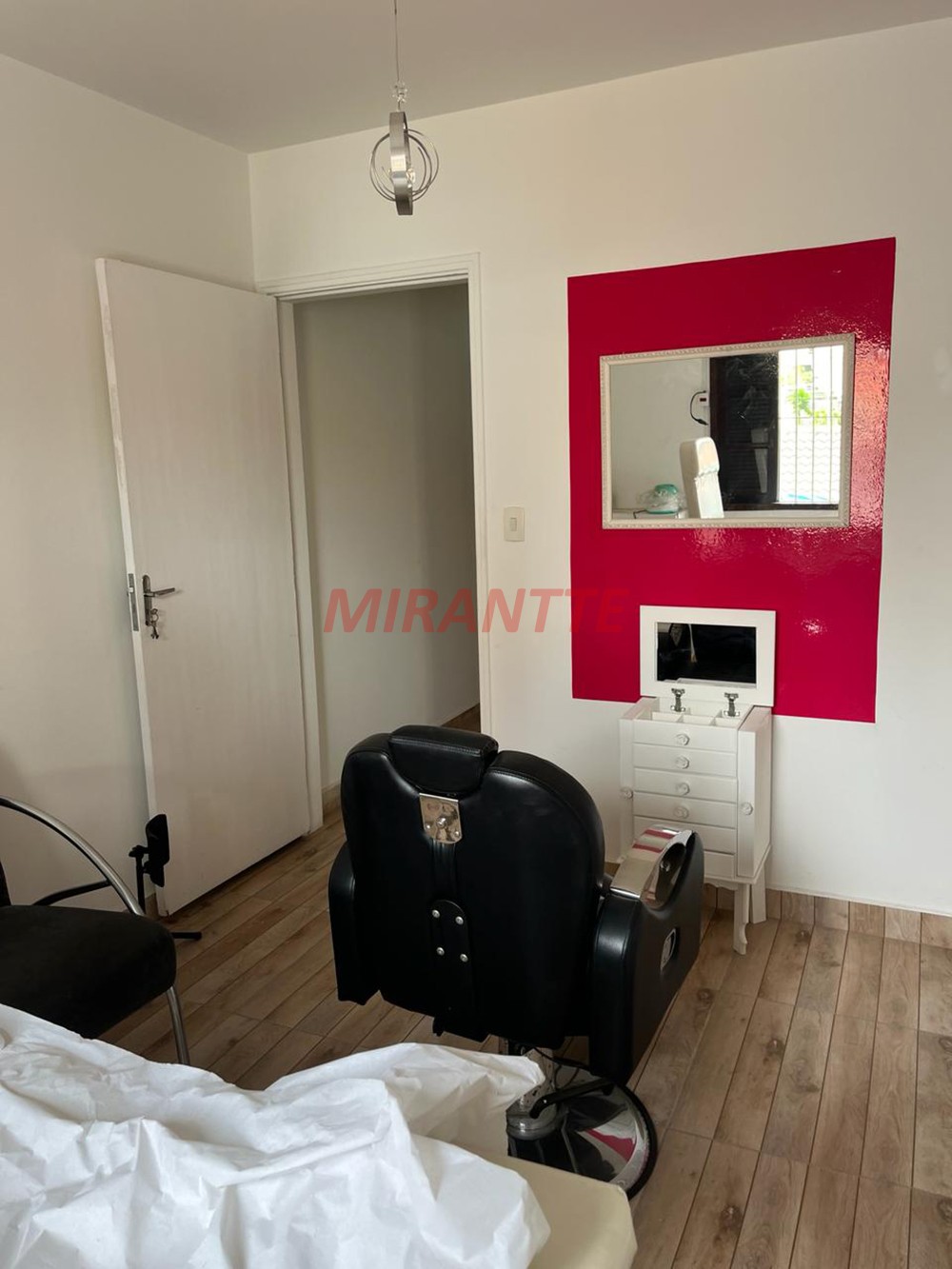 Comercial com 2 quartos em Santana