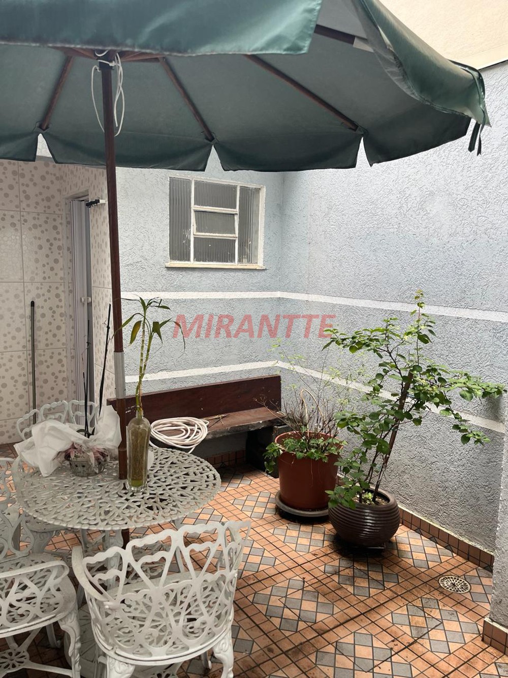 Comercial com 2 quartos em Santana