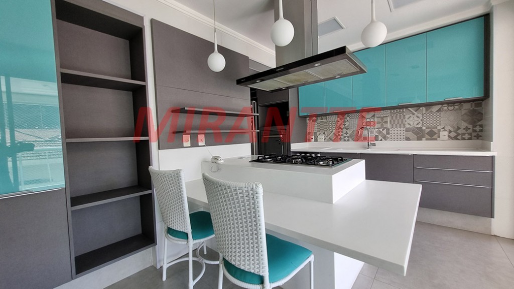 Apartamento de 222m² com 4 quartos em Perdizes