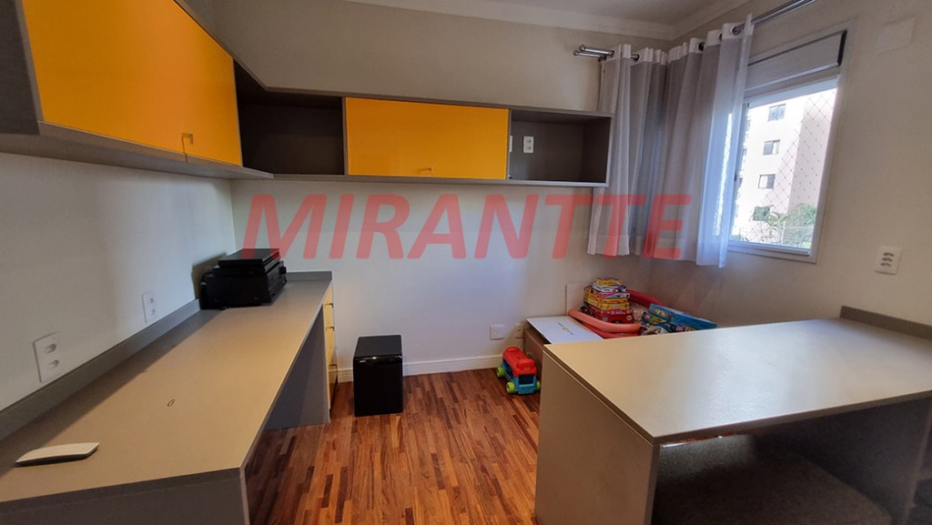 Apartamento de 222m² com 4 quartos em Perdizes