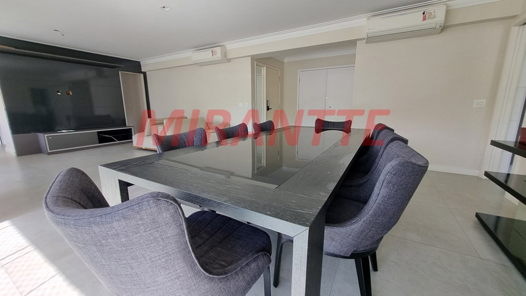 Apartamento de 222m² com 4 quartos em Perdizes