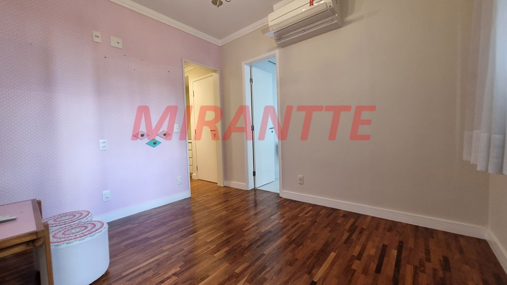 Apartamento de 222m² com 4 quartos em Perdizes