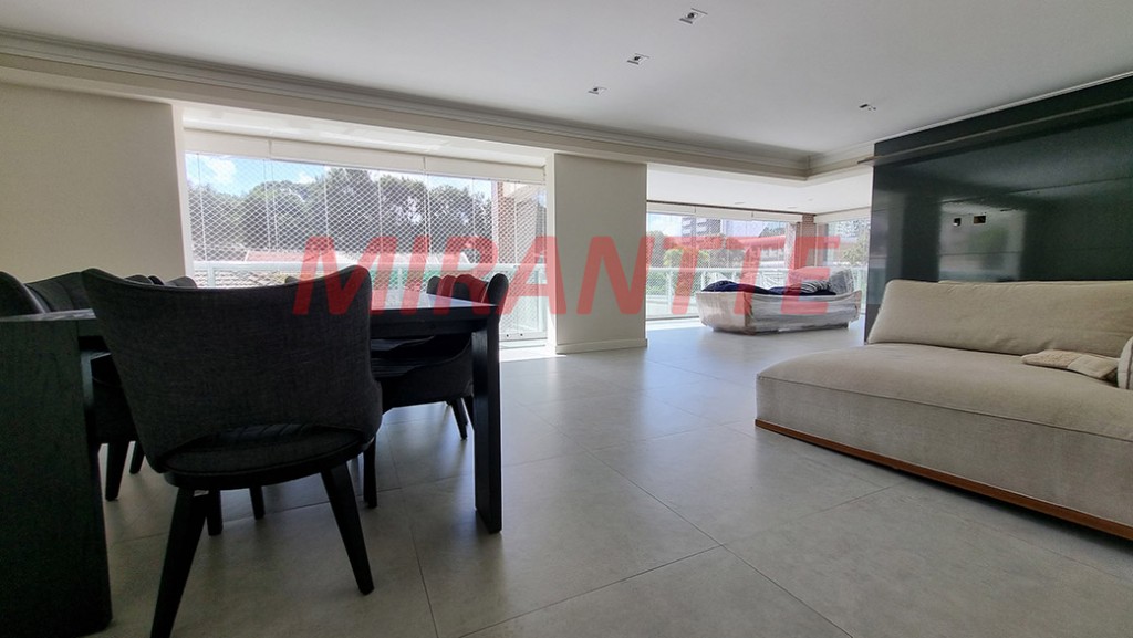 Apartamento de 222m² com 4 quartos em Perdizes