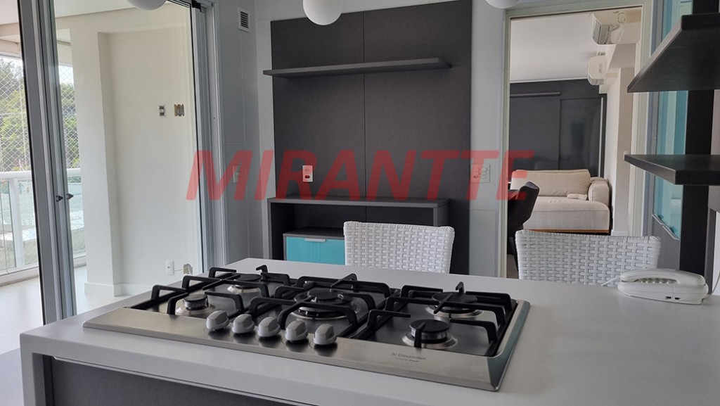 Apartamento de 222m² com 4 quartos em Perdizes