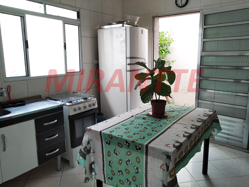 Sobrado de 154m² com 1 quartos em Santana