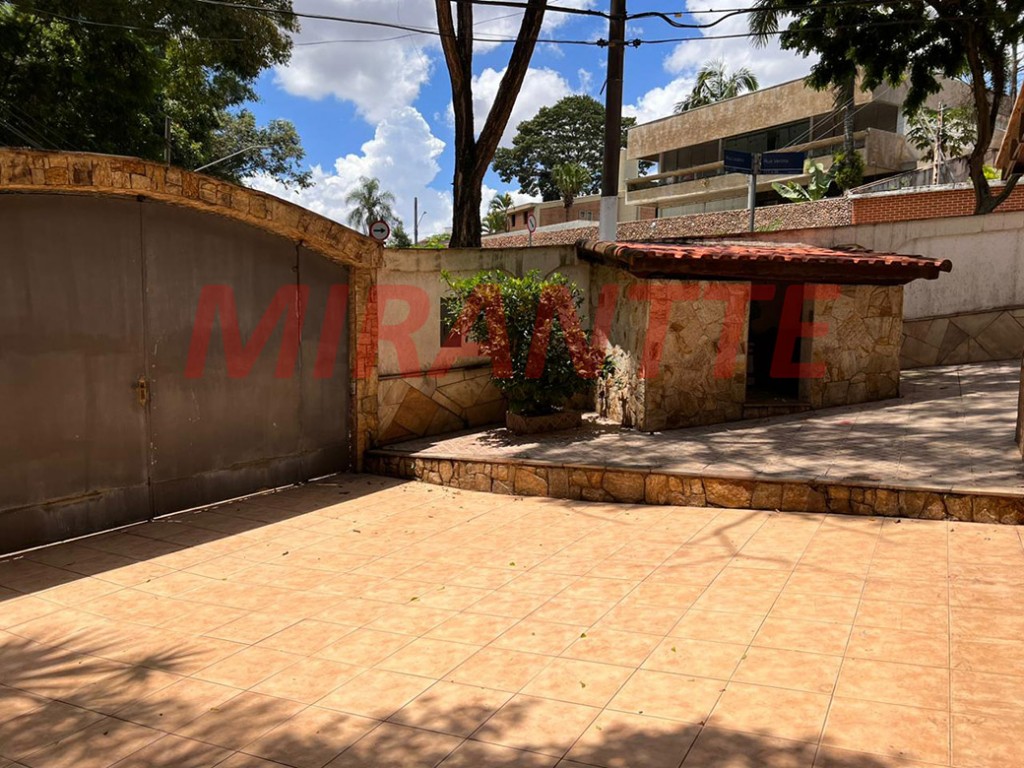 Sobrado de 385m² com 4 quartos em Parque Palmas Do Tremembé