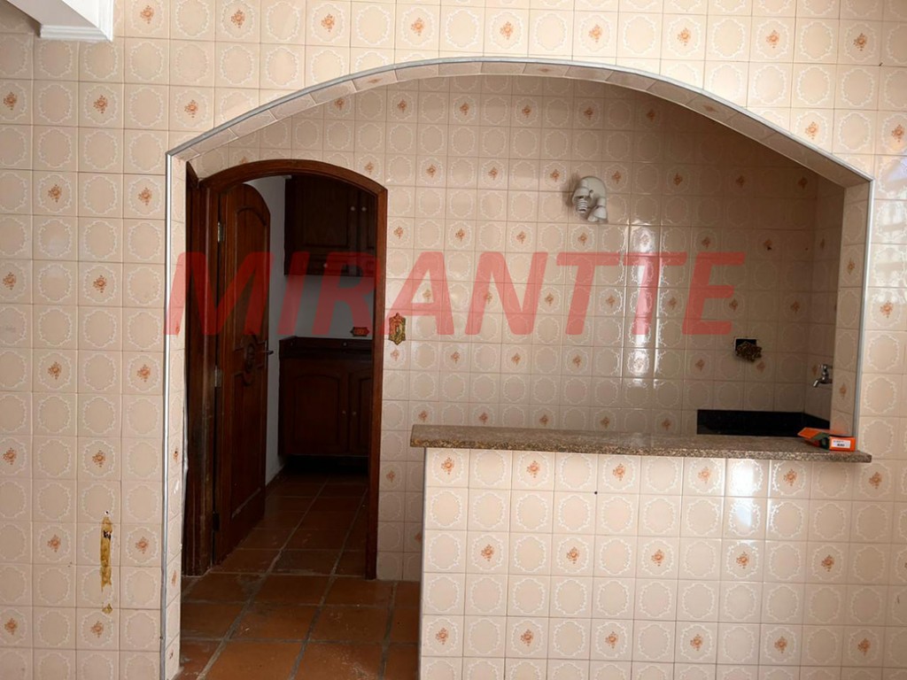 Sobrado de 385m² com 4 quartos em Parque Palmas Do Tremembé