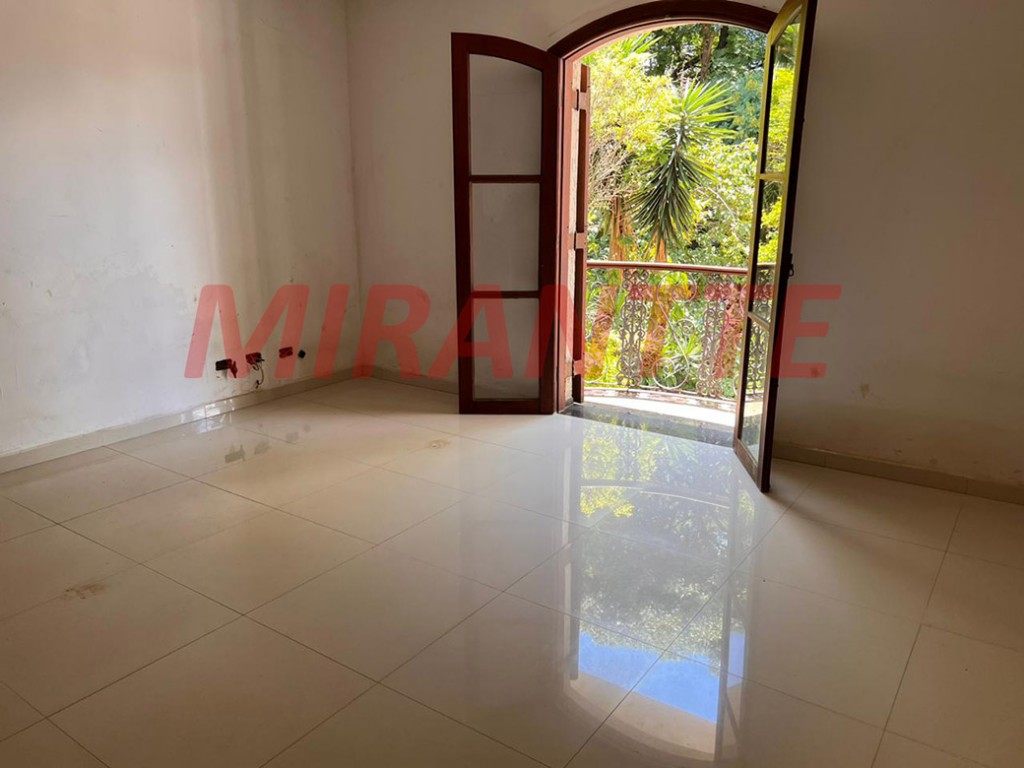 Sobrado de 385m² com 4 quartos em Parque Palmas Do Tremembé