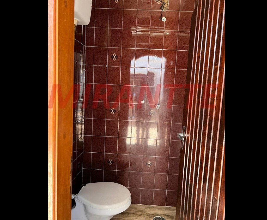 Sobrado de 385m² com 4 quartos em Parque Palmas Do Tremembé