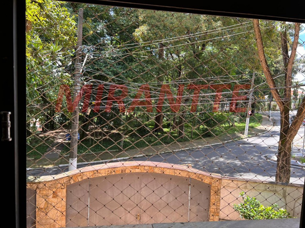 Sobrado de 385m² com 4 quartos em Parque Palmas Do Tremembé