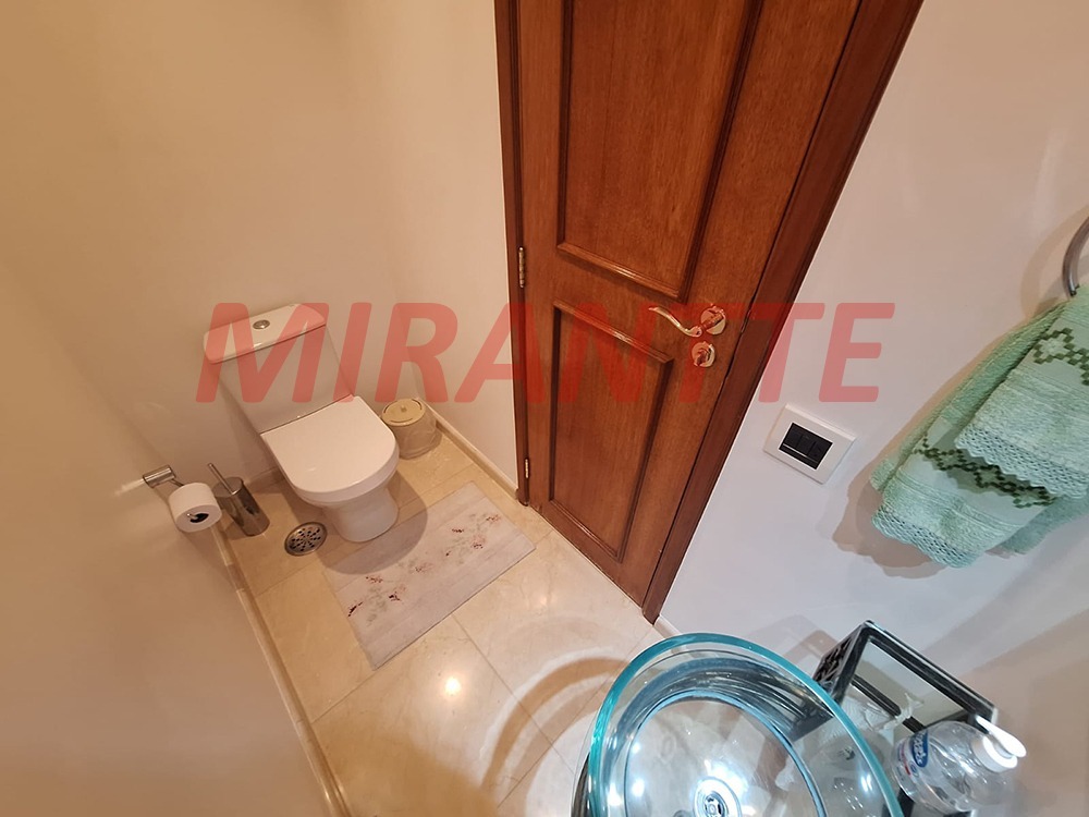 Apartamento de 220m² com 4 quartos em Santana