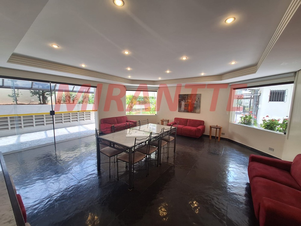 Apartamento de 220m² com 4 quartos em Santana