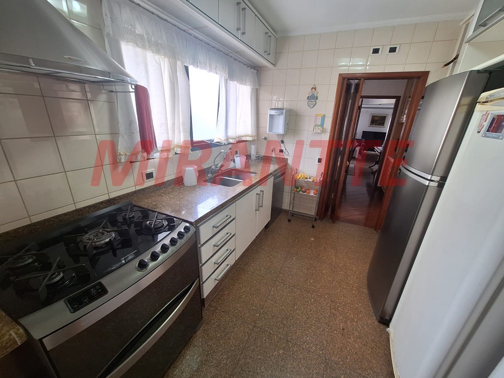 Apartamento de 220m² com 4 quartos em Santana