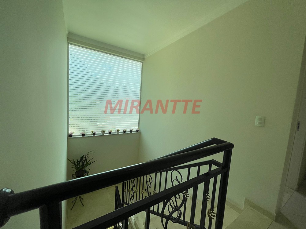 Cond. fechado de 260m² com 4 quartos em Vila Albertina