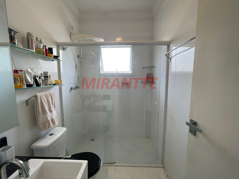Cond. fechado de 260m² com 4 quartos em Vila Albertina