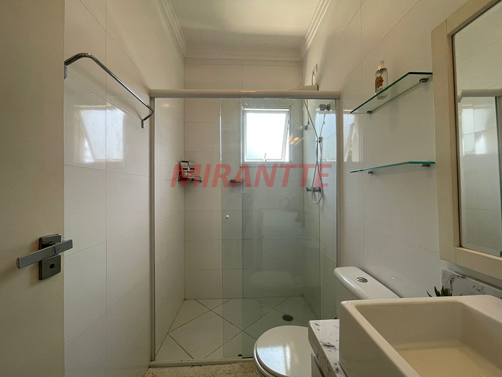 Cond. fechado de 260m² com 4 quartos em Vila Albertina