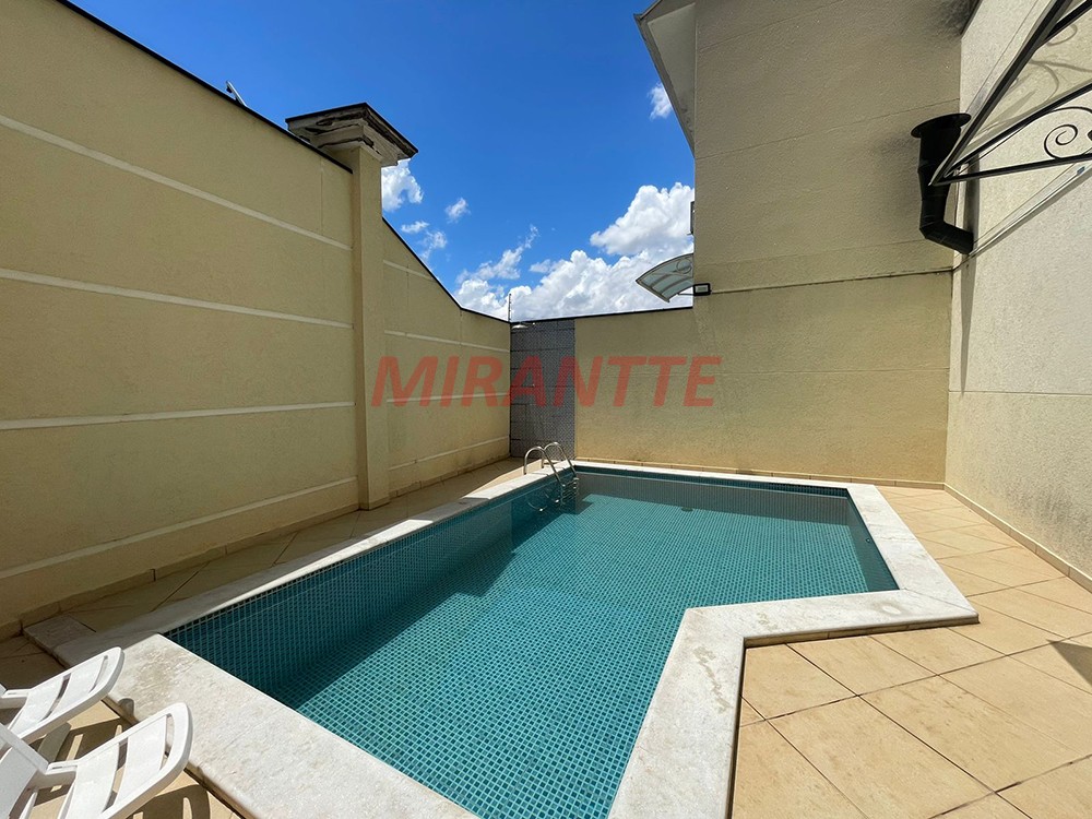 Cond. fechado de 260m² com 4 quartos em Vila Albertina