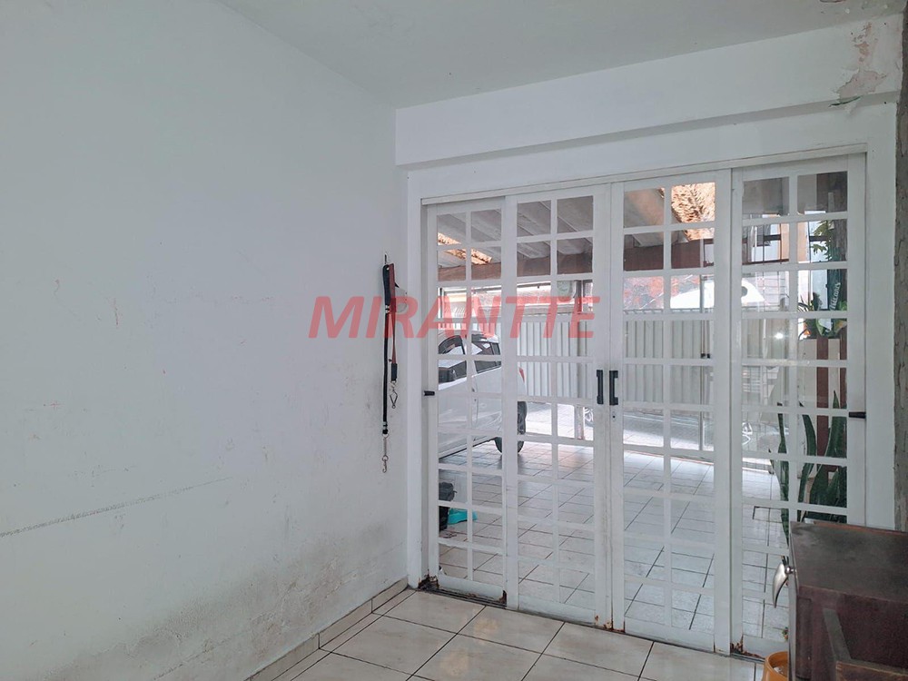 Casa terrea de 120m² com 2 quartos em Vila Bandeirantes
