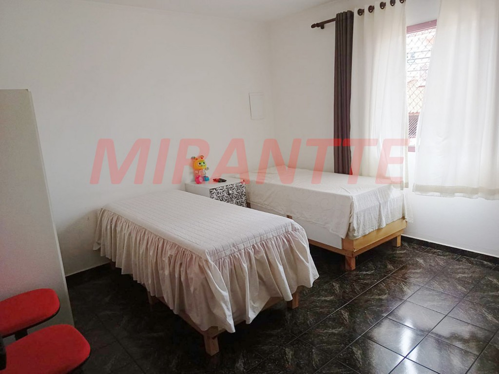 Sobrado de 191m² com 3 quartos em Vila Constança