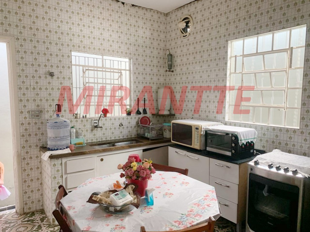 Casa terrea de 350m² com 3 quartos em Santana