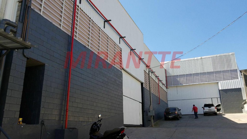 Galpao de 1000m² em Laranjeiras