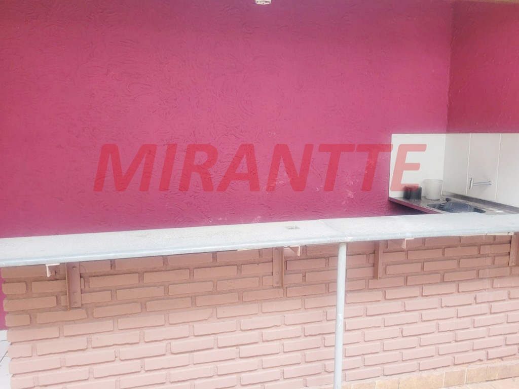 Sobrado de 200m² com 8 quartos em Vila Mariana