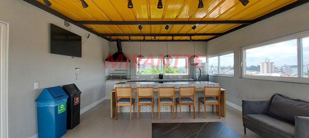 Apartamento de 40m² com 2 quartos em Jardim Paraiso