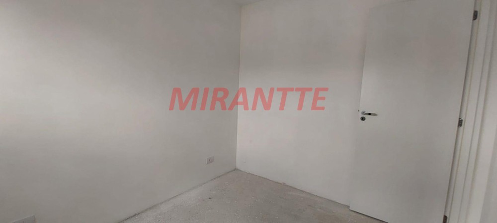 Apartamento de 40m² com 2 quartos em Jardim Paraiso