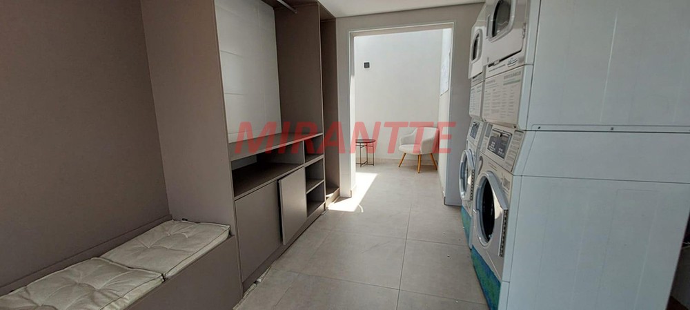 Apartamento de 40m² com 2 quartos em Jardim Paraiso