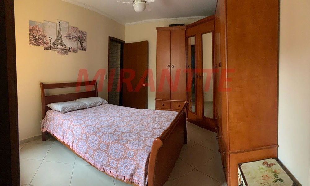 Sobrado de 140m² com 4 quartos em Vila Sabrina