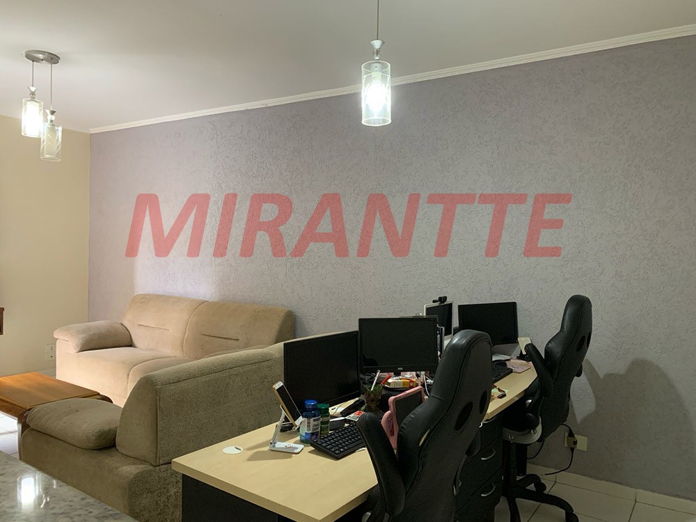 Sobrado de 140m² com 4 quartos em Vila Sabrina