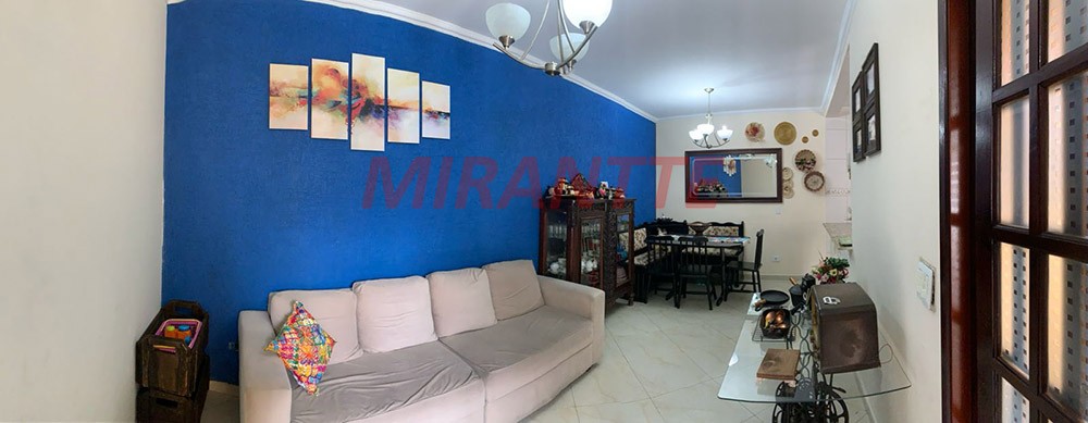 Sobrado de 140m² com 4 quartos em Vila Sabrina