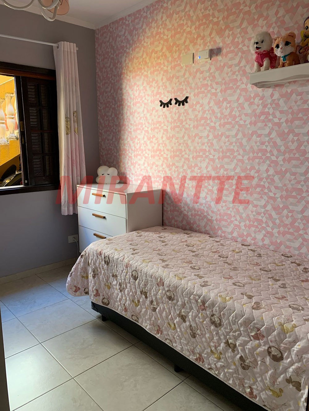 Sobrado de 140m² com 4 quartos em Vila Sabrina