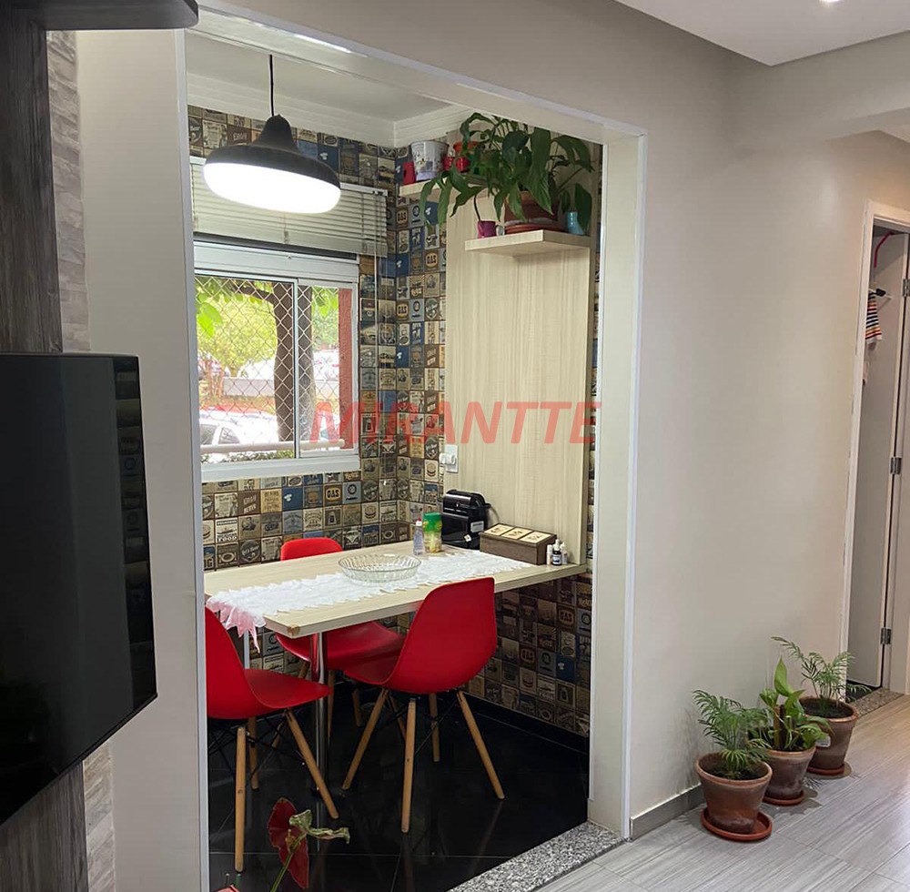 Apartamento de 54m² com 2 quartos em Cachoeirinha
