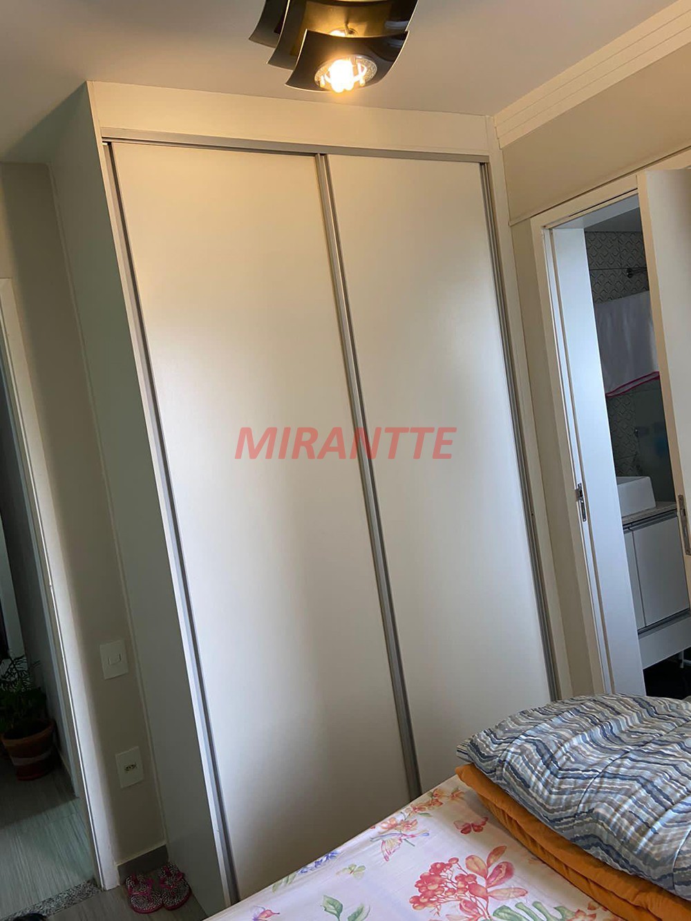 Apartamento de 54m² com 2 quartos em Cachoeirinha
