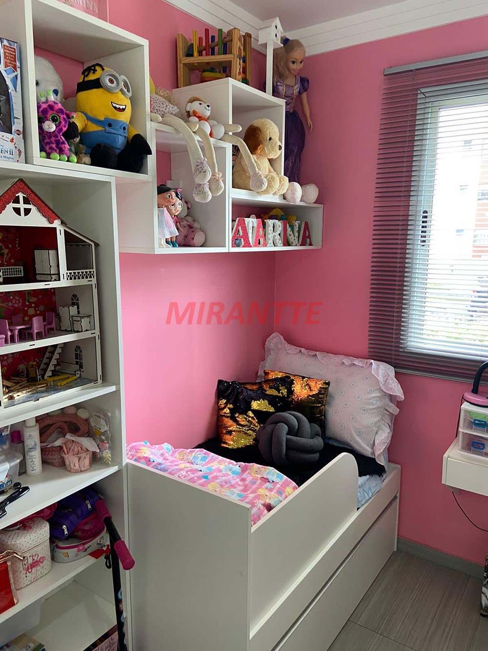Apartamento de 54m² com 2 quartos em Cachoeirinha