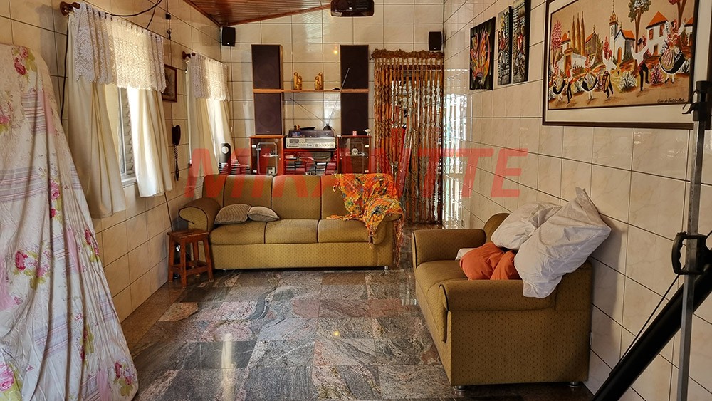 Sobrado de 225m² com 4 quartos em Jardim São Paulo