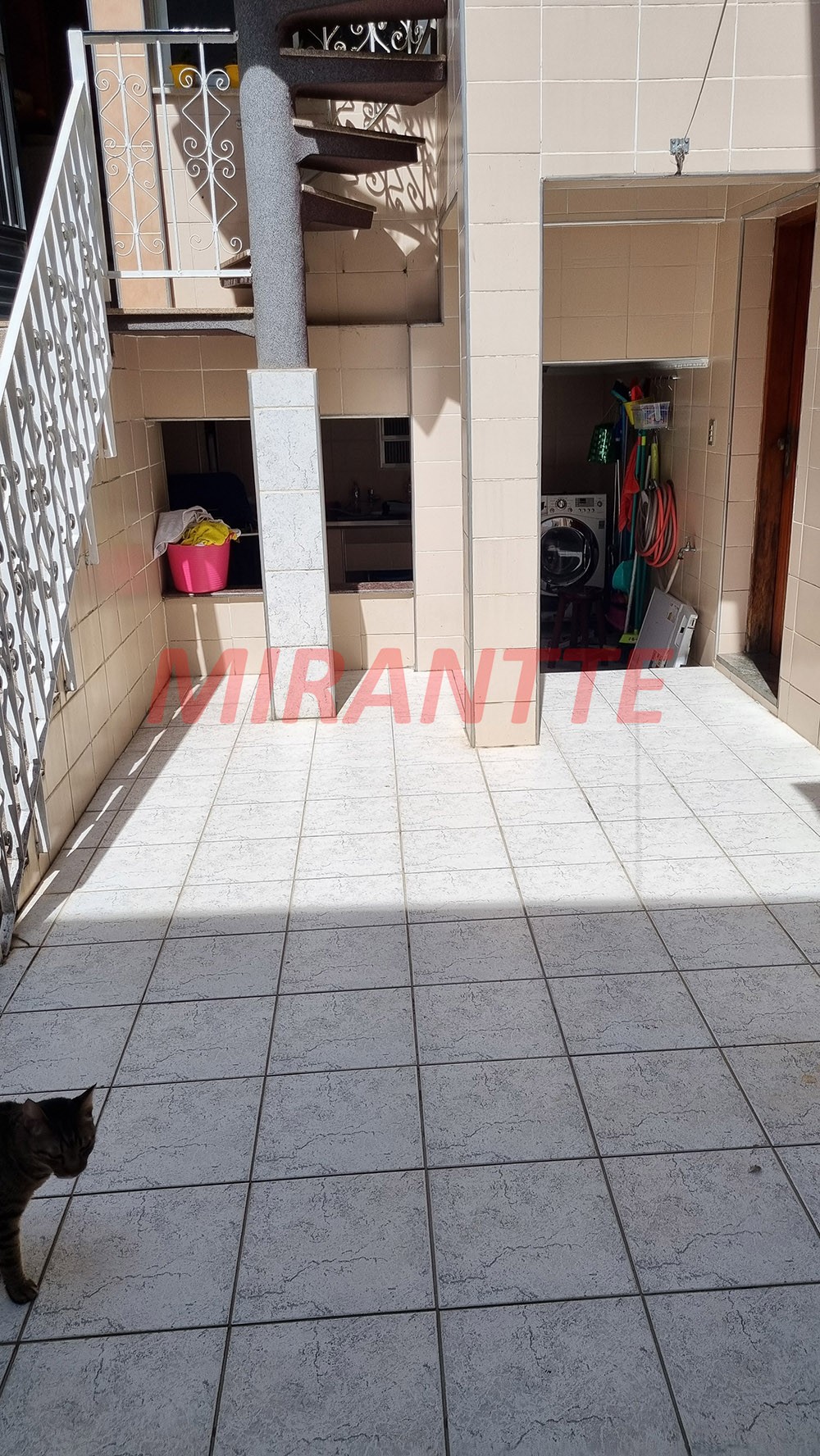 Sobrado de 225m² com 4 quartos em Jardim São Paulo