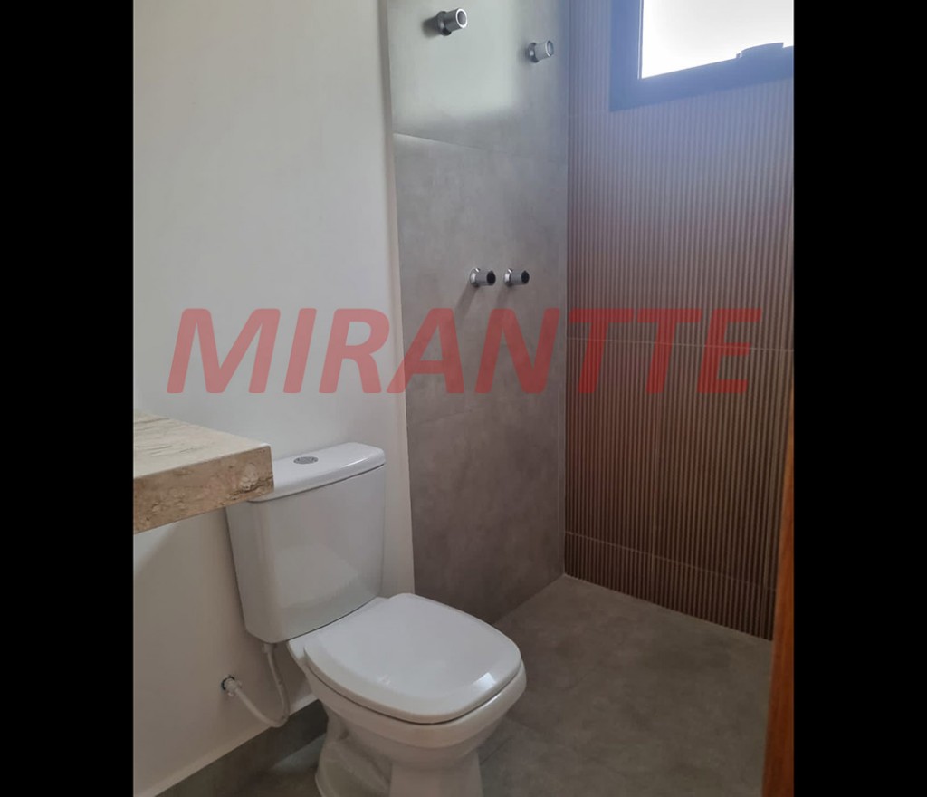 Sobrado de 128m² com 3 quartos em Jardim do Lago