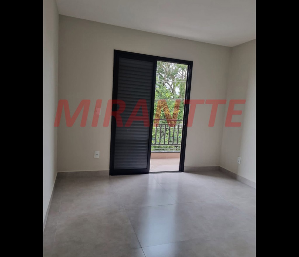 Sobrado de 128m² com 3 quartos em Jardim do Lago
