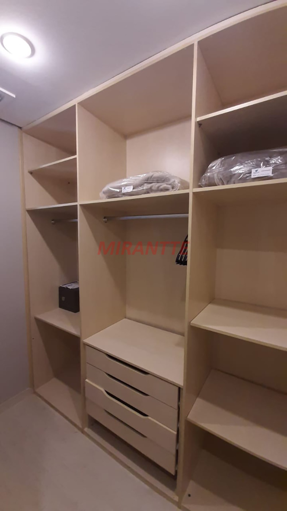 Apartamento de 50m² com 2 quartos em Santana