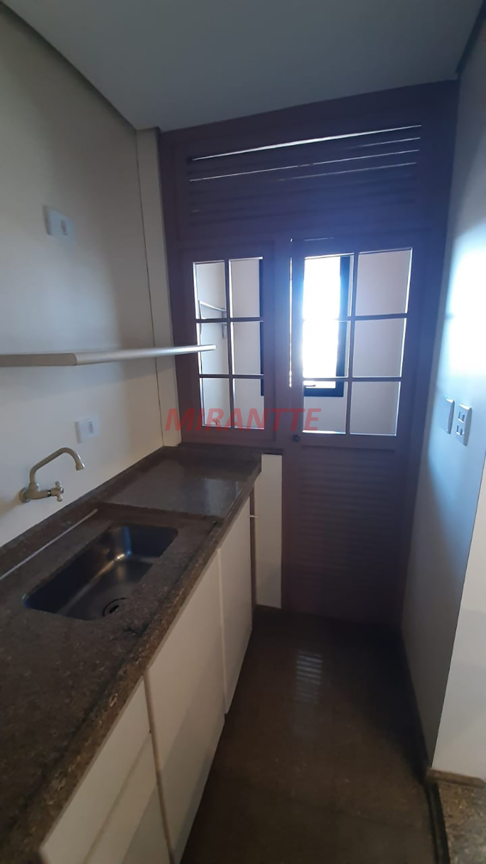 Apartamento de 50m² com 2 quartos em Santana